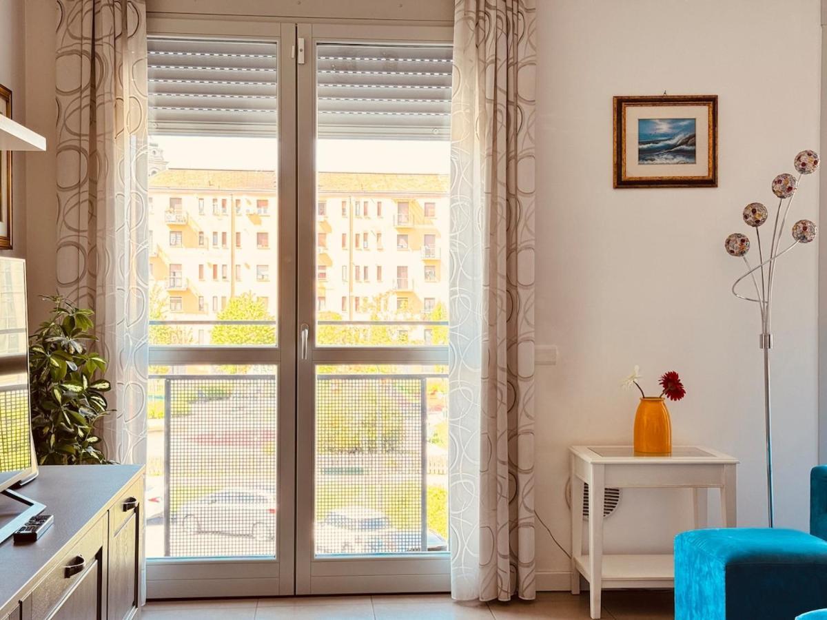 מילאנו Homeby, Appartamento Barbara מראה חיצוני תמונה